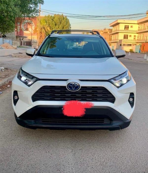 Toyota for sale in Iraq